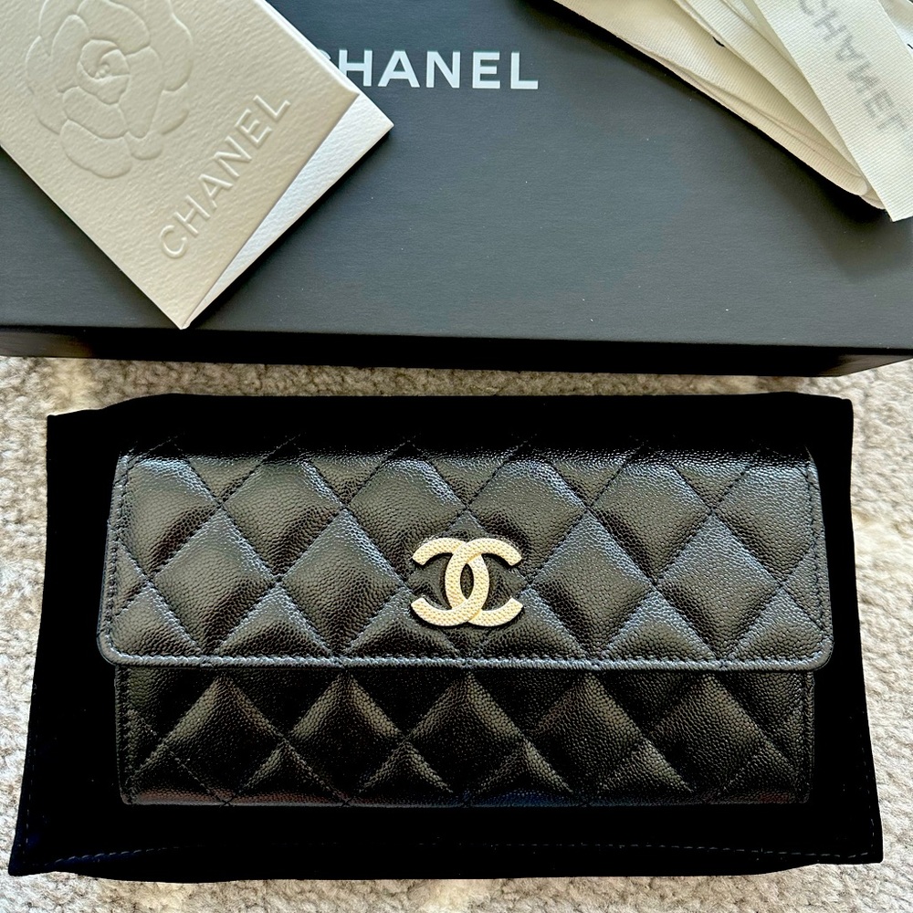 ⭐️BNIB Chanel long flap wallet ⭐️🦄